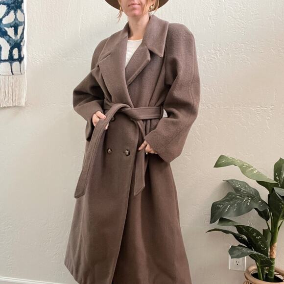 Vintage 1980's Taupe Wool Mohair Oversized Belted Trench Coat - Picture 3 of 12